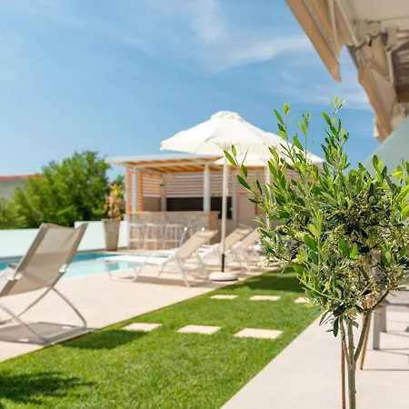 Naiada Hotel de apartamente Nikiti (Sithonia)