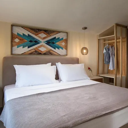 Naiada 4* Nikiti (Sithonia)