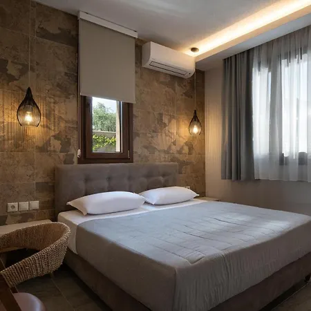 Naiada 4* Nikiti (Sithonia)