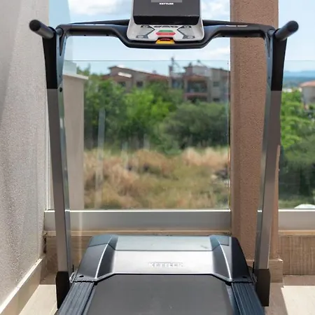 Naiada Apartmanhotel Nikíti