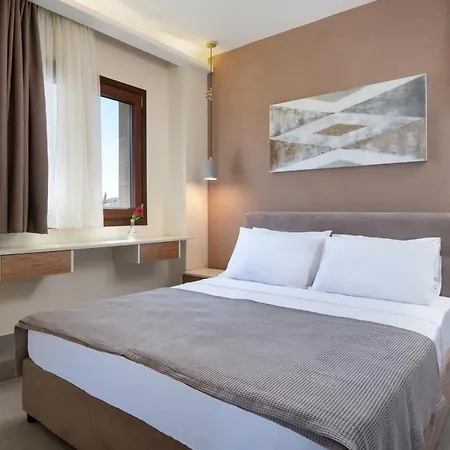 Naiada Apartmanhotel Nikíti