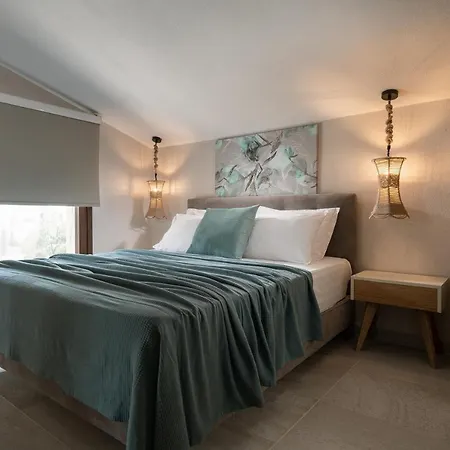 Naiada Apartmanhotel Nikíti